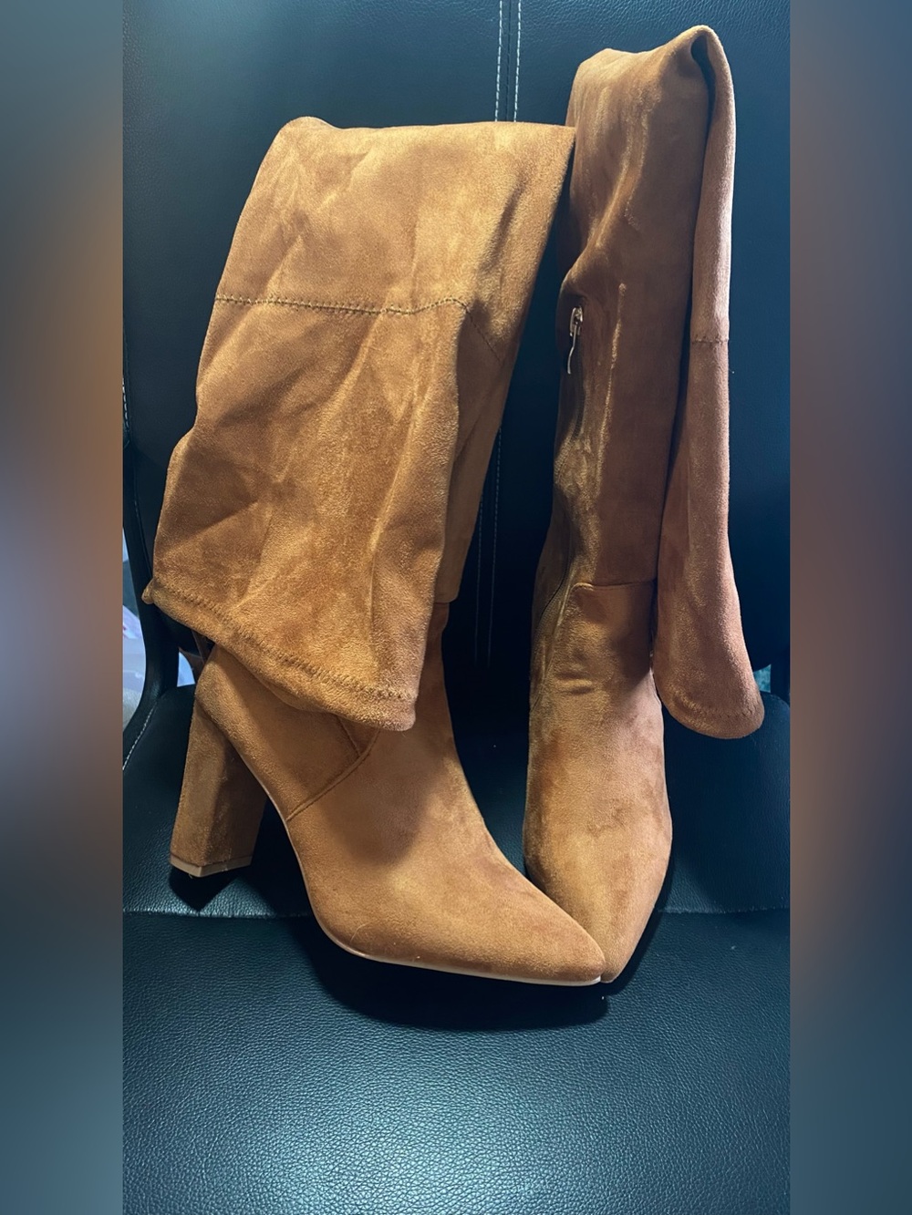 Rouge Helium Women’s Tall Over the Knee Suede Boots in Tan Size 9